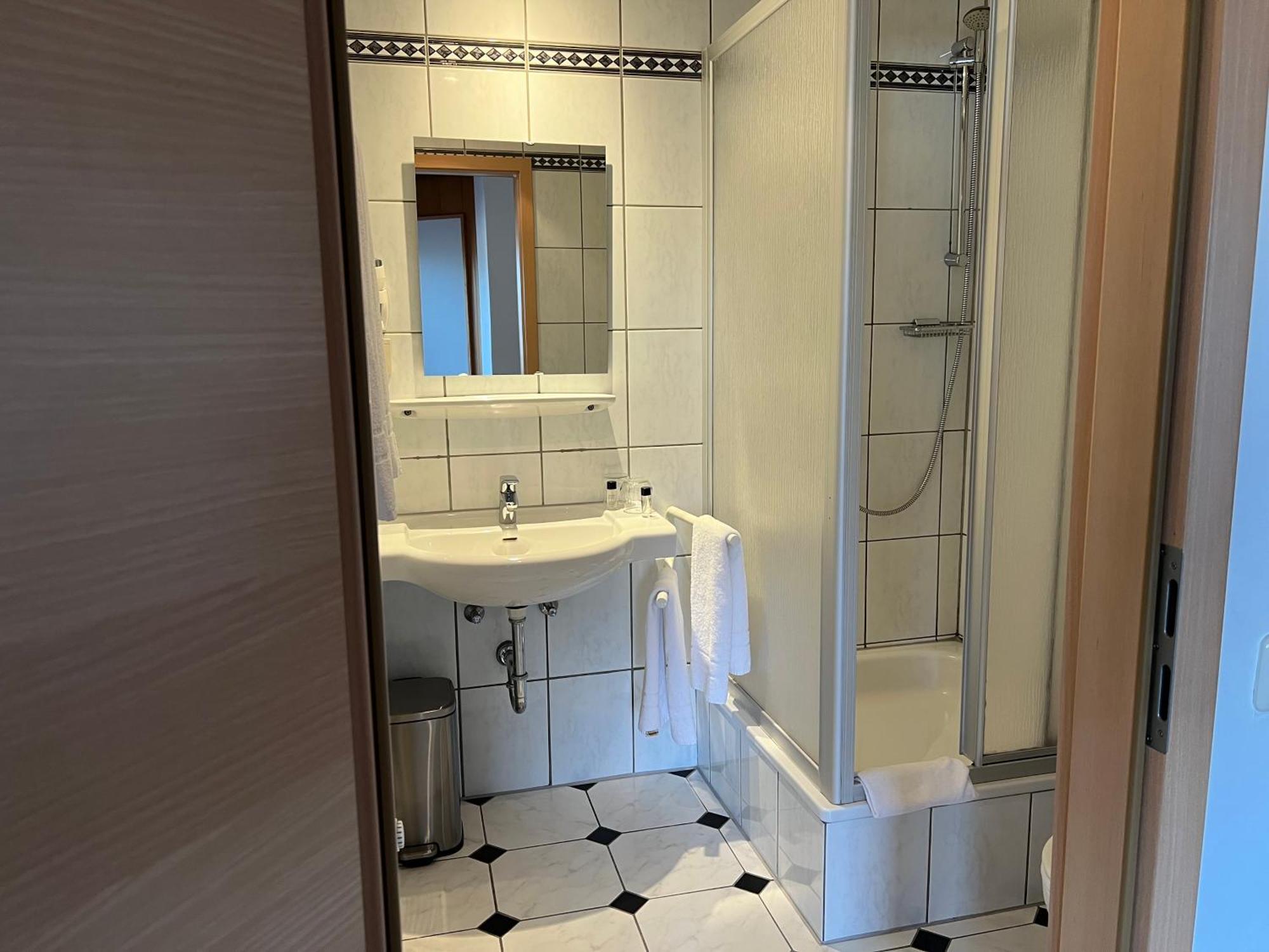 Hotel Wettlaufer 홈베르크 외부 사진