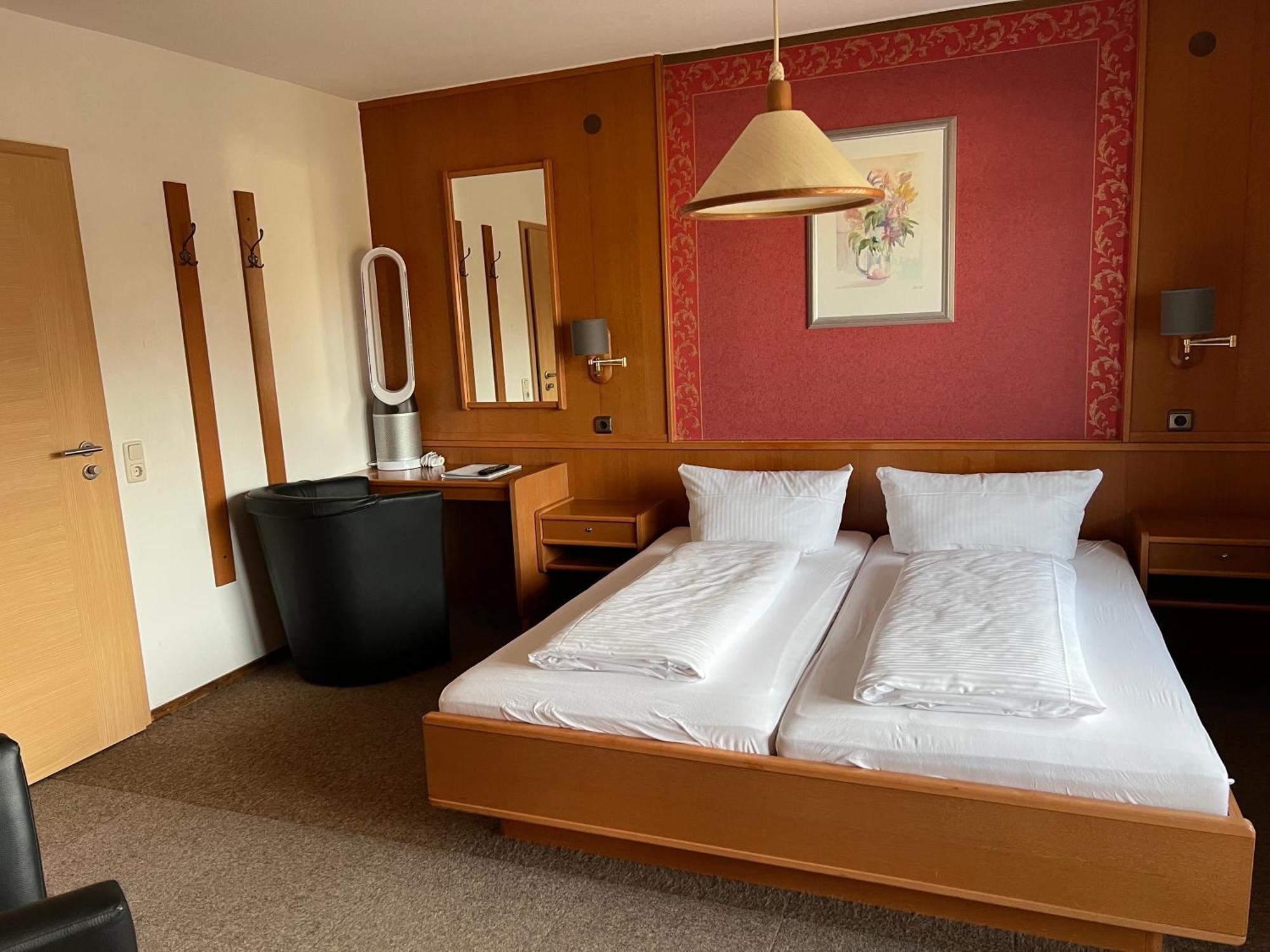 Hotel Wettlaufer 홈베르크 외부 사진